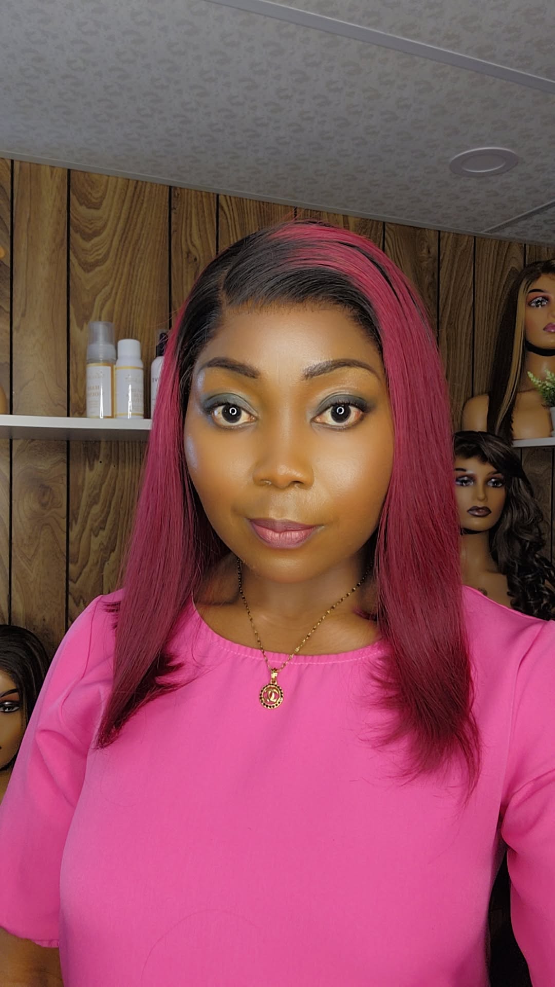 RED BOB 12" LACE FRONTALE HD