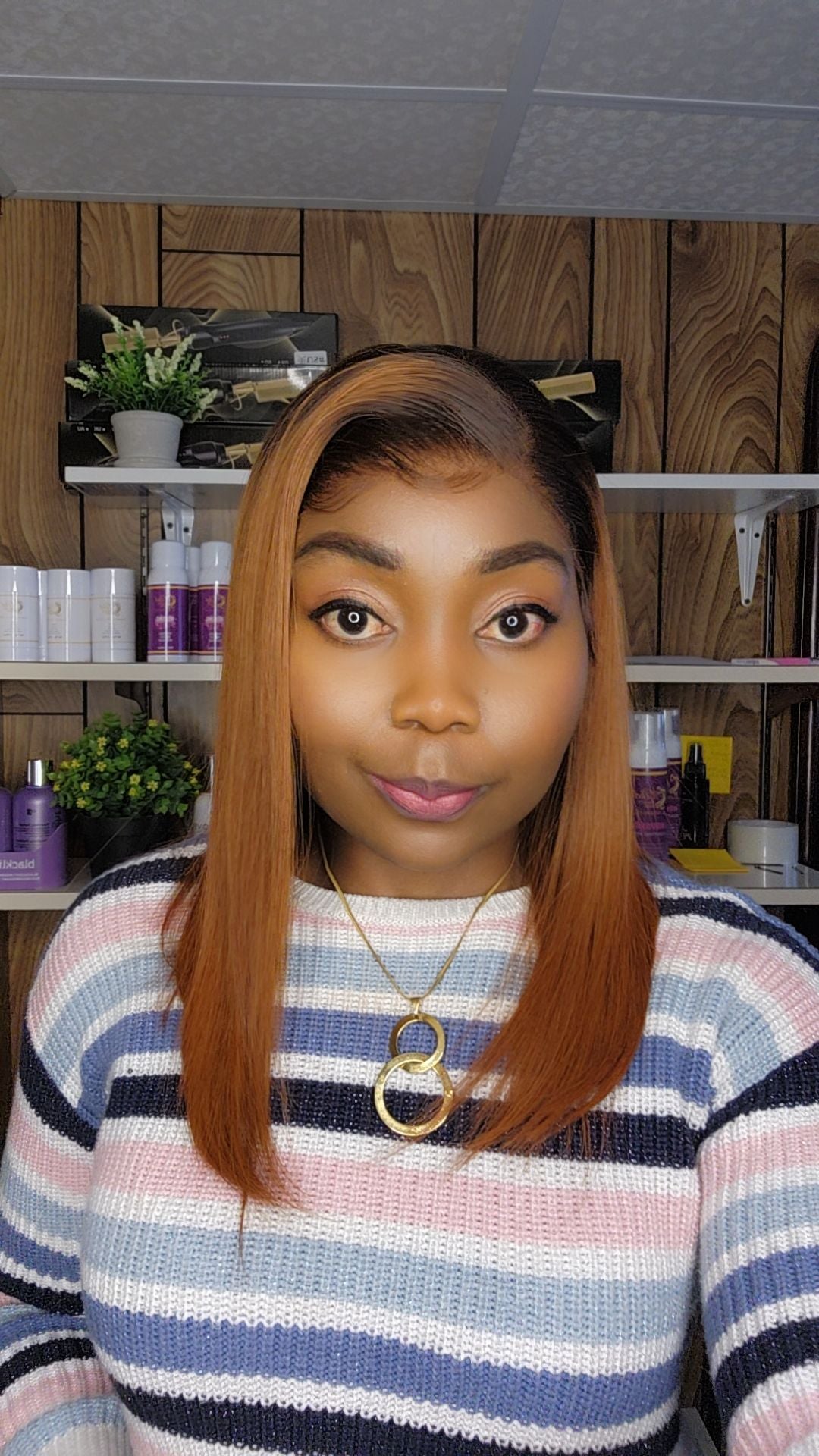 RUSSE 14" DENTELLE SANS COLLE