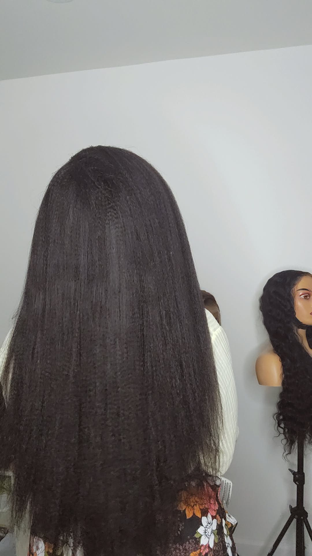 KINKY STRAIGHT BABDEAU 24"