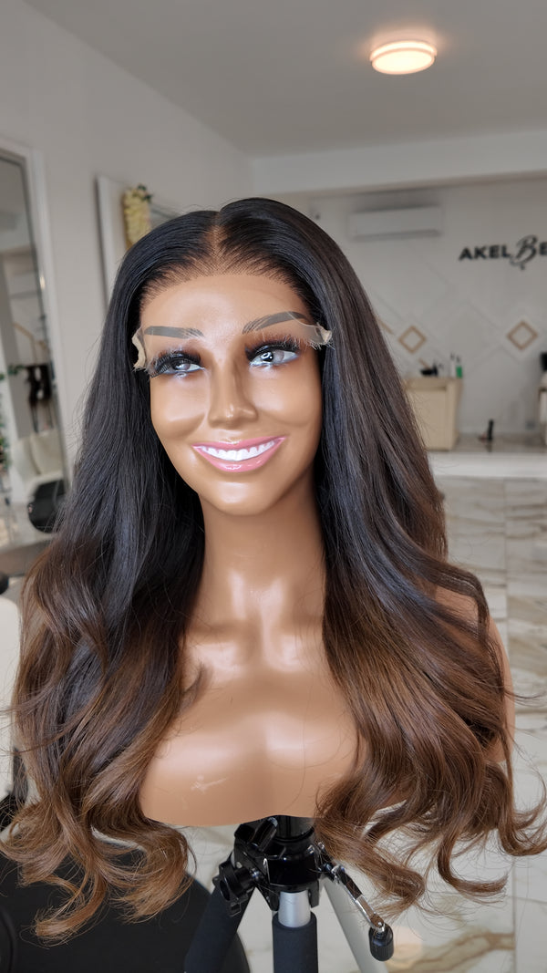 BRADY LUXURY  20" LACE HD 7÷7