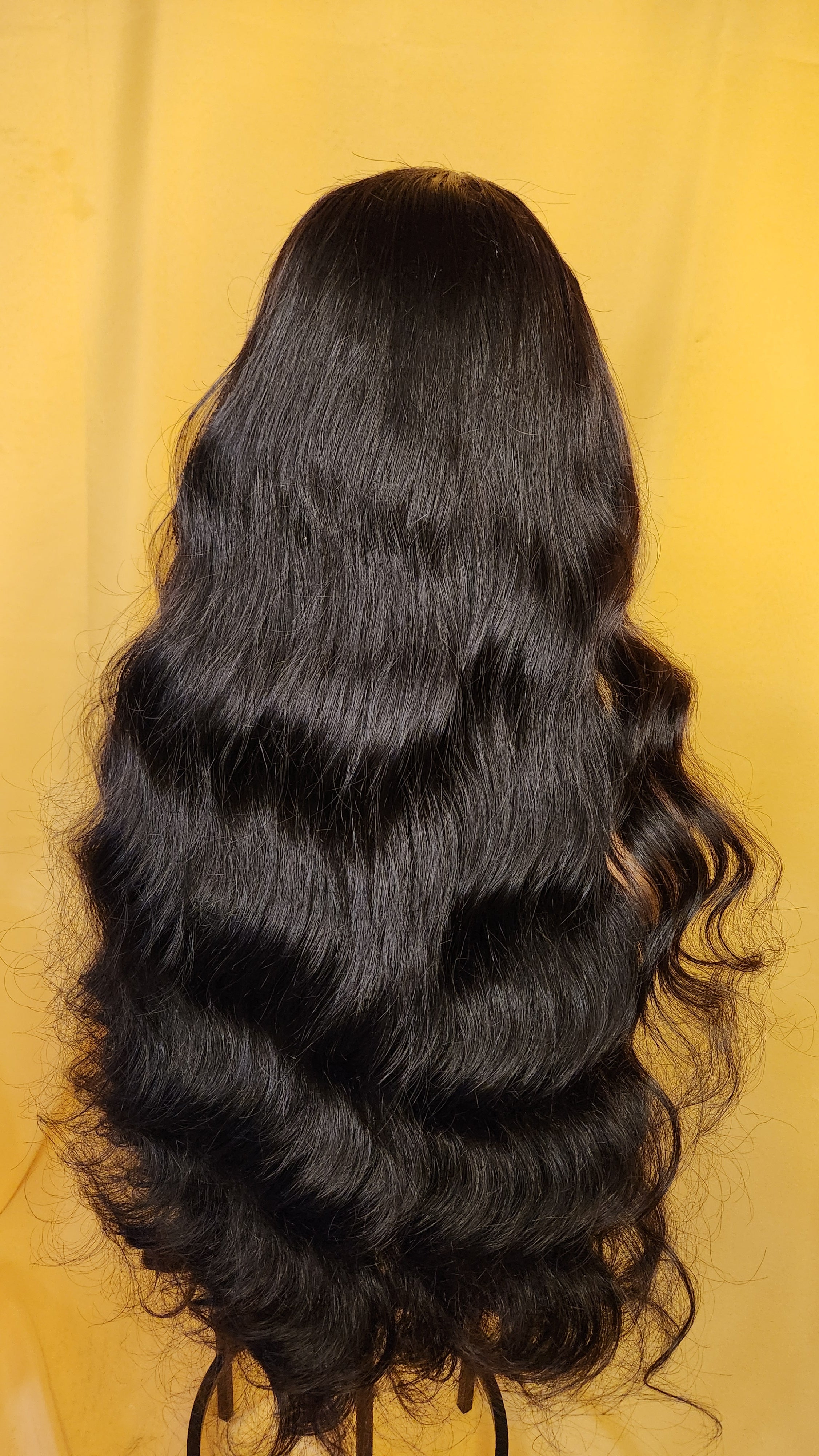 KATALINA BOUCLÉE 28" DENTELLE HD SANS COLLE