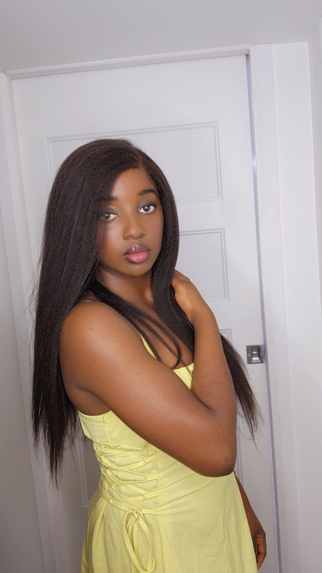 SYLVIE kinky yaki straight 20"