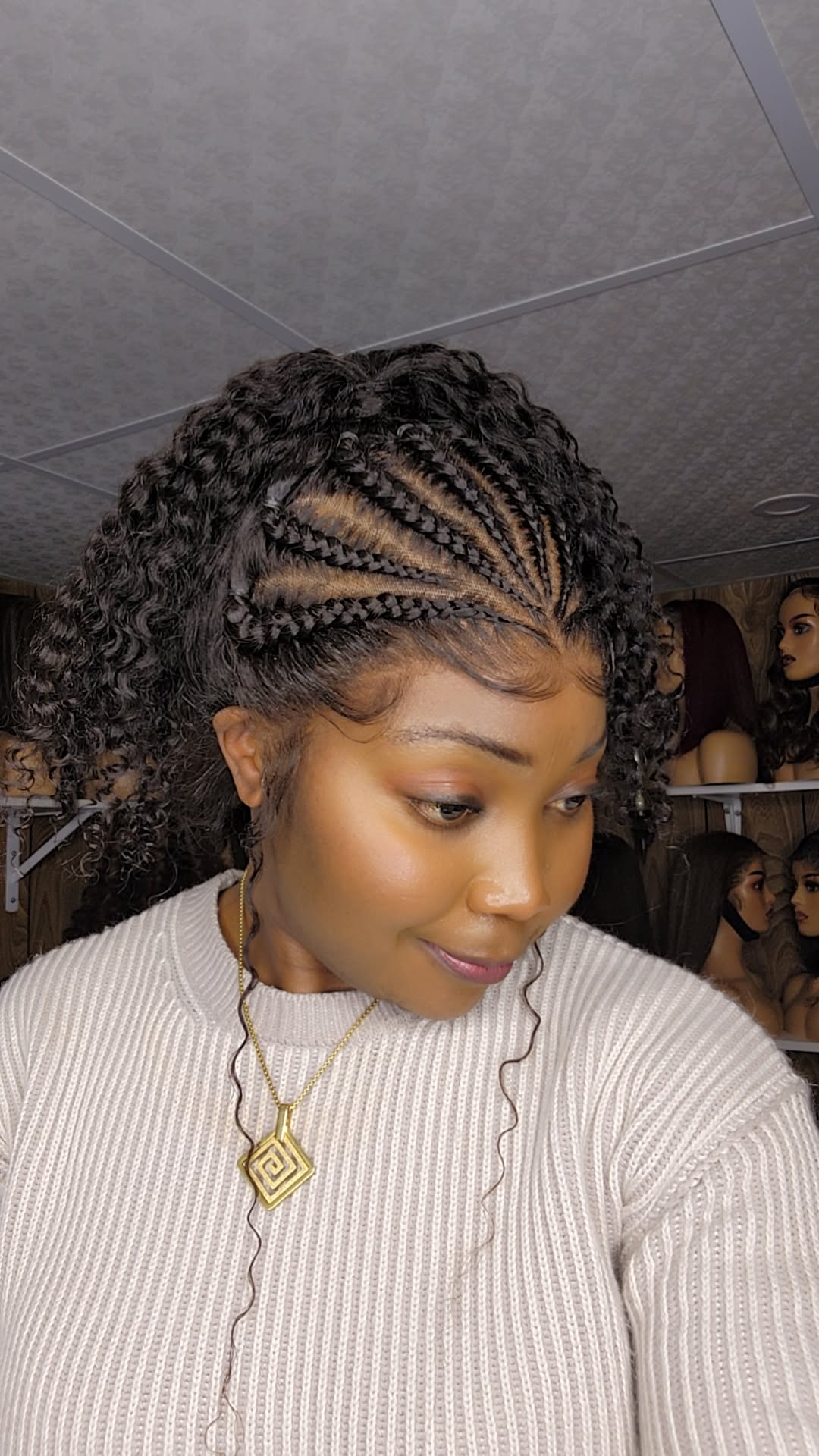 Tresses full lace 16pouces lace 360 curly