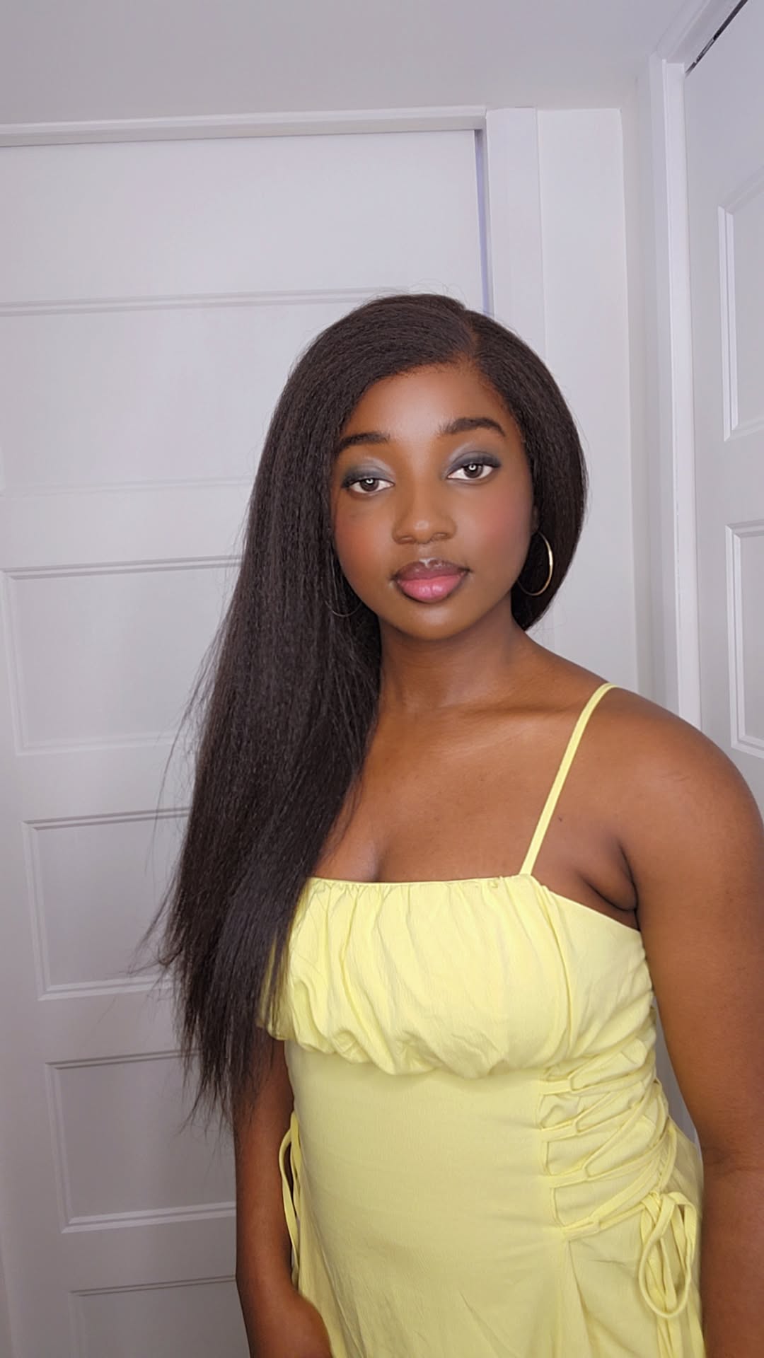SYLVIE kinky yaki straight 20"