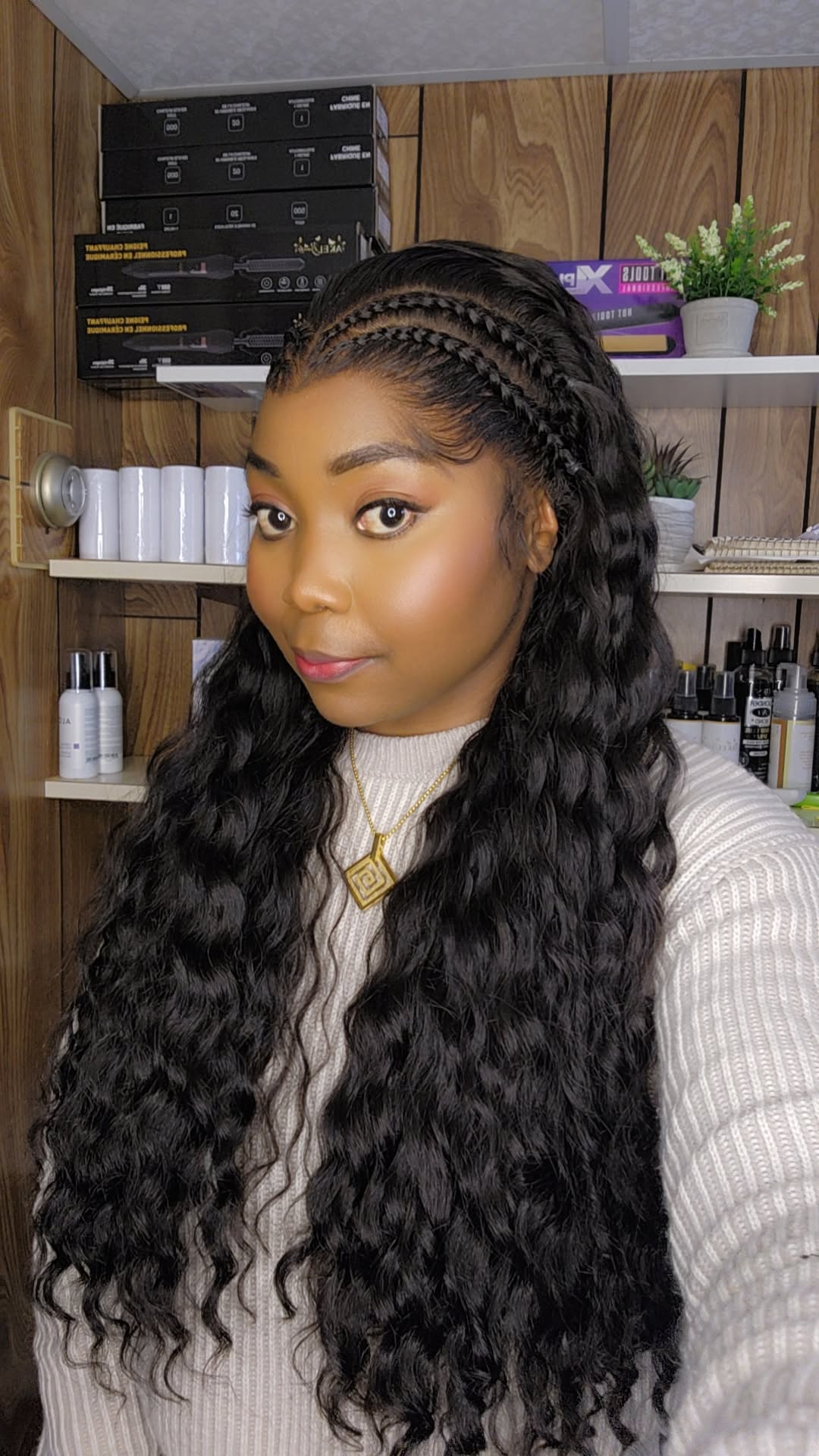 TRESSES À ONDULATIONS PROFONDES 28" DENTELLE 13×6 HD 1B