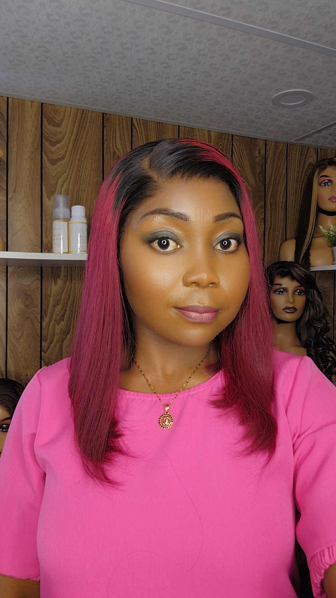 RED BOB 12" LACE FRONTALE HD