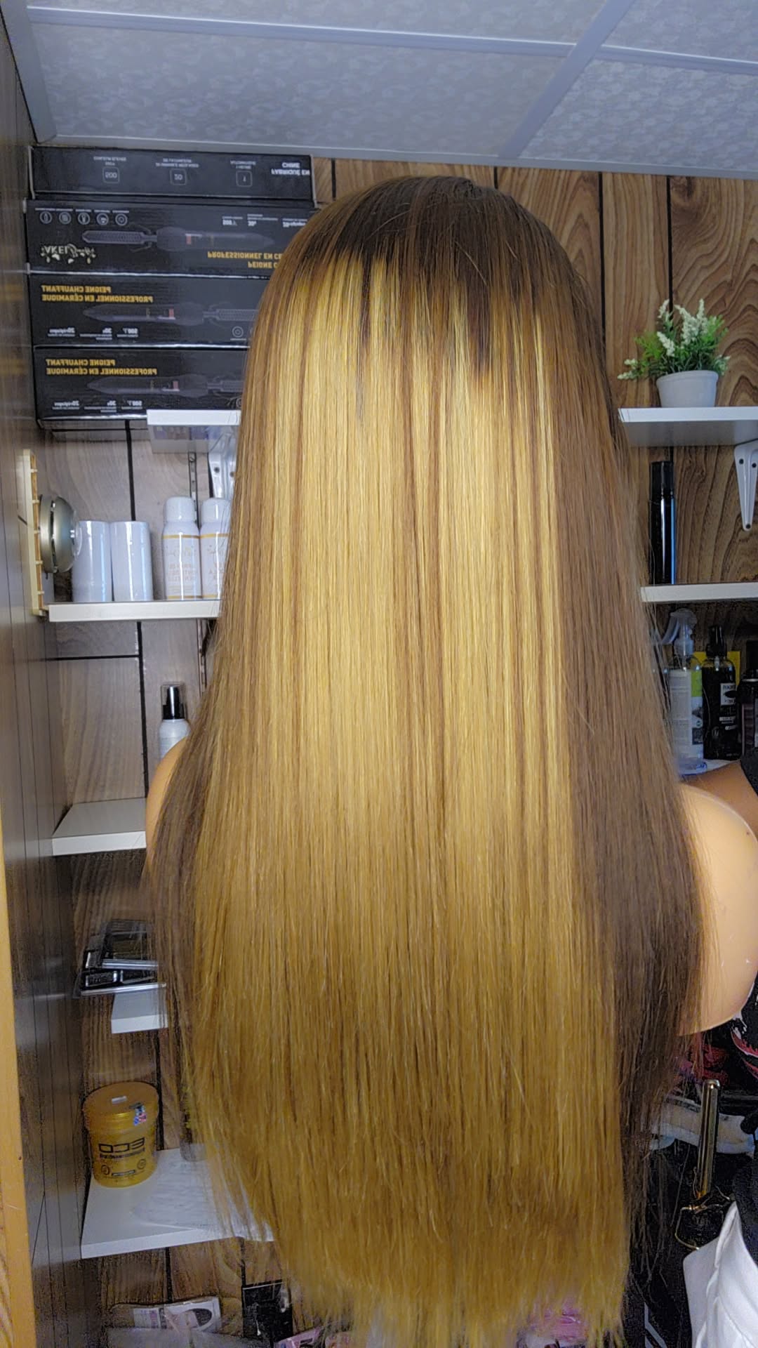 BLONDE/CHATIN 20" DENTELLE HD SANS COLLE