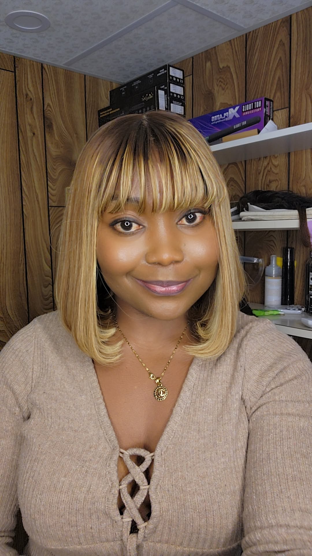 COUPE CHINOISE BLONDE PIANO