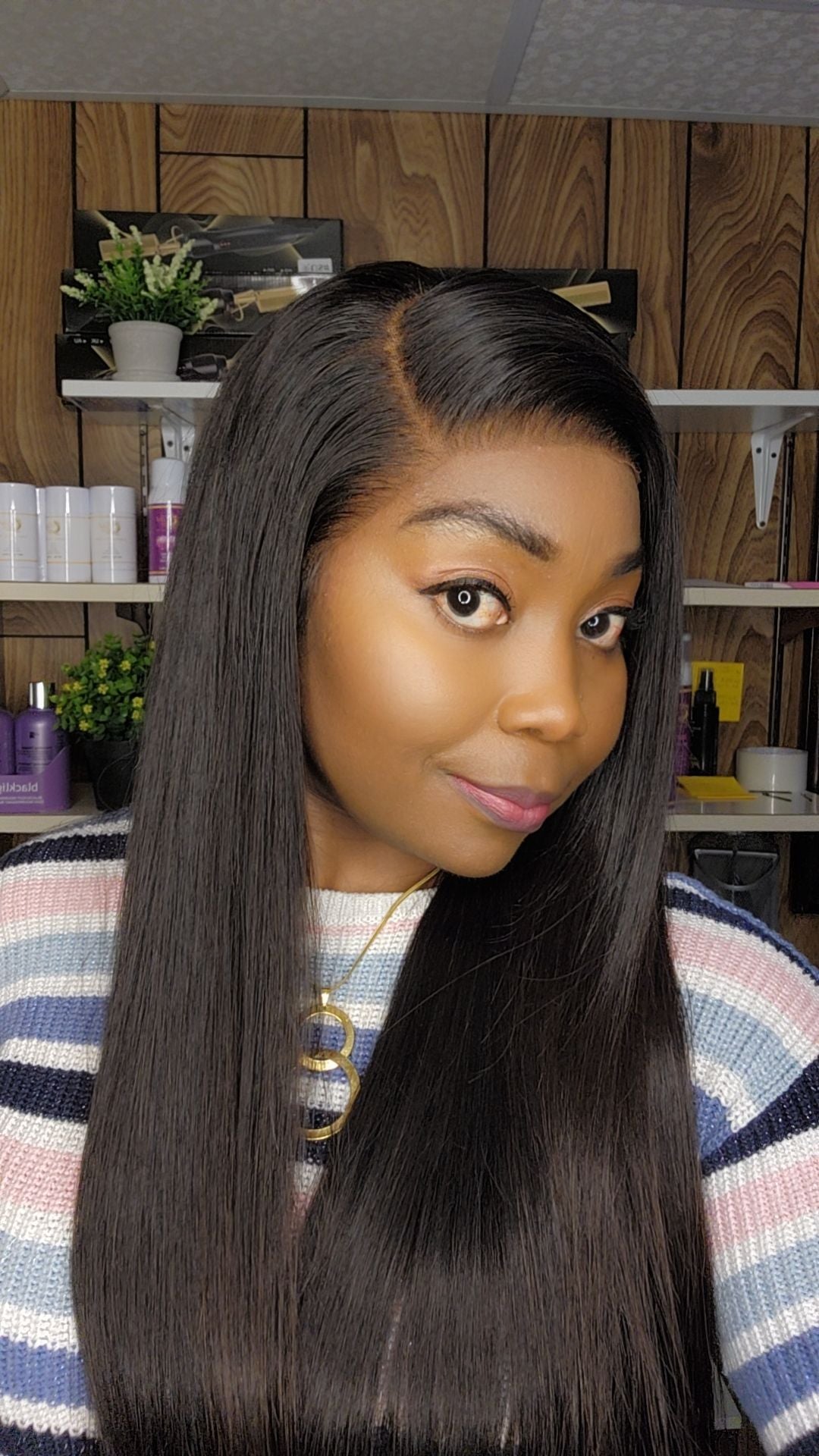 EDWIGE LISSE 26" SANS COLLE