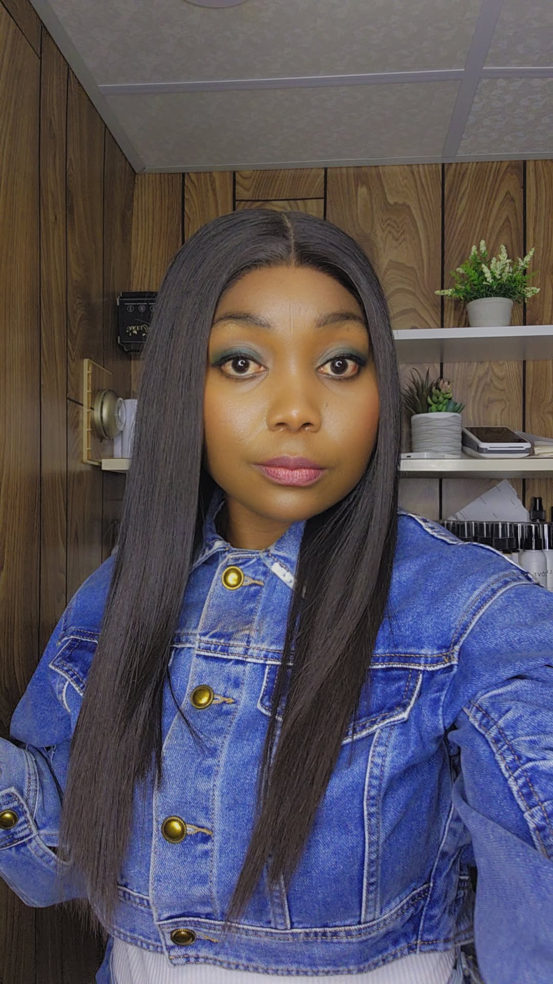 VIKY 16" CLOSURE 5×5