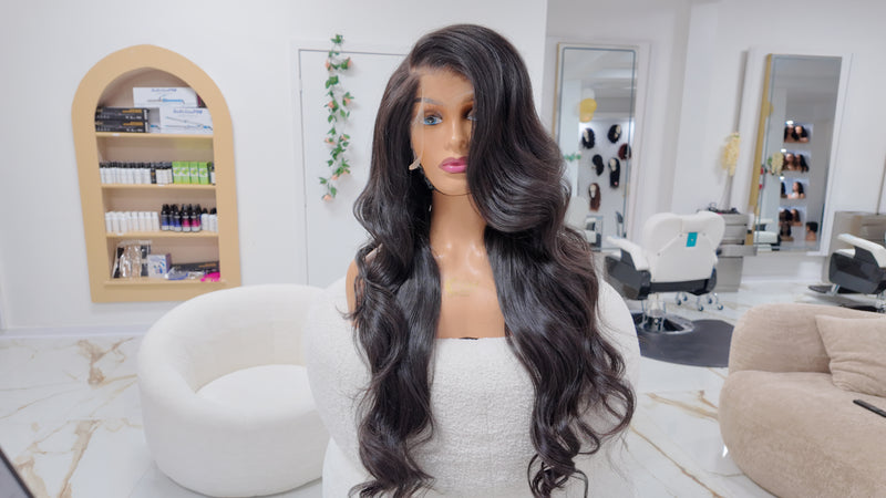 BOSTON 26" LUXURY HAIR 13×6 HD LACE 1B 400g