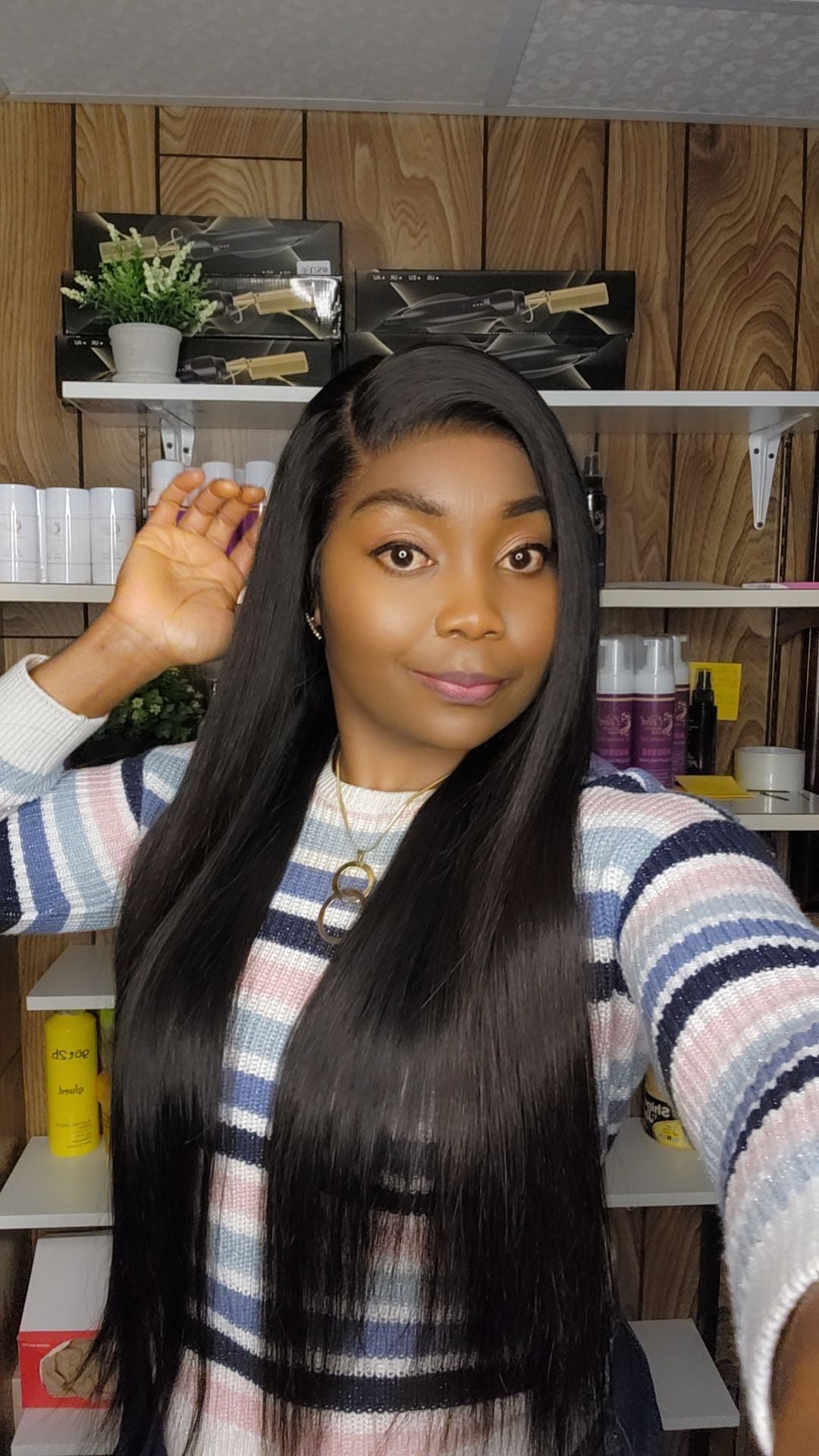 EDWIGE LISSE 26" SANS COLLE