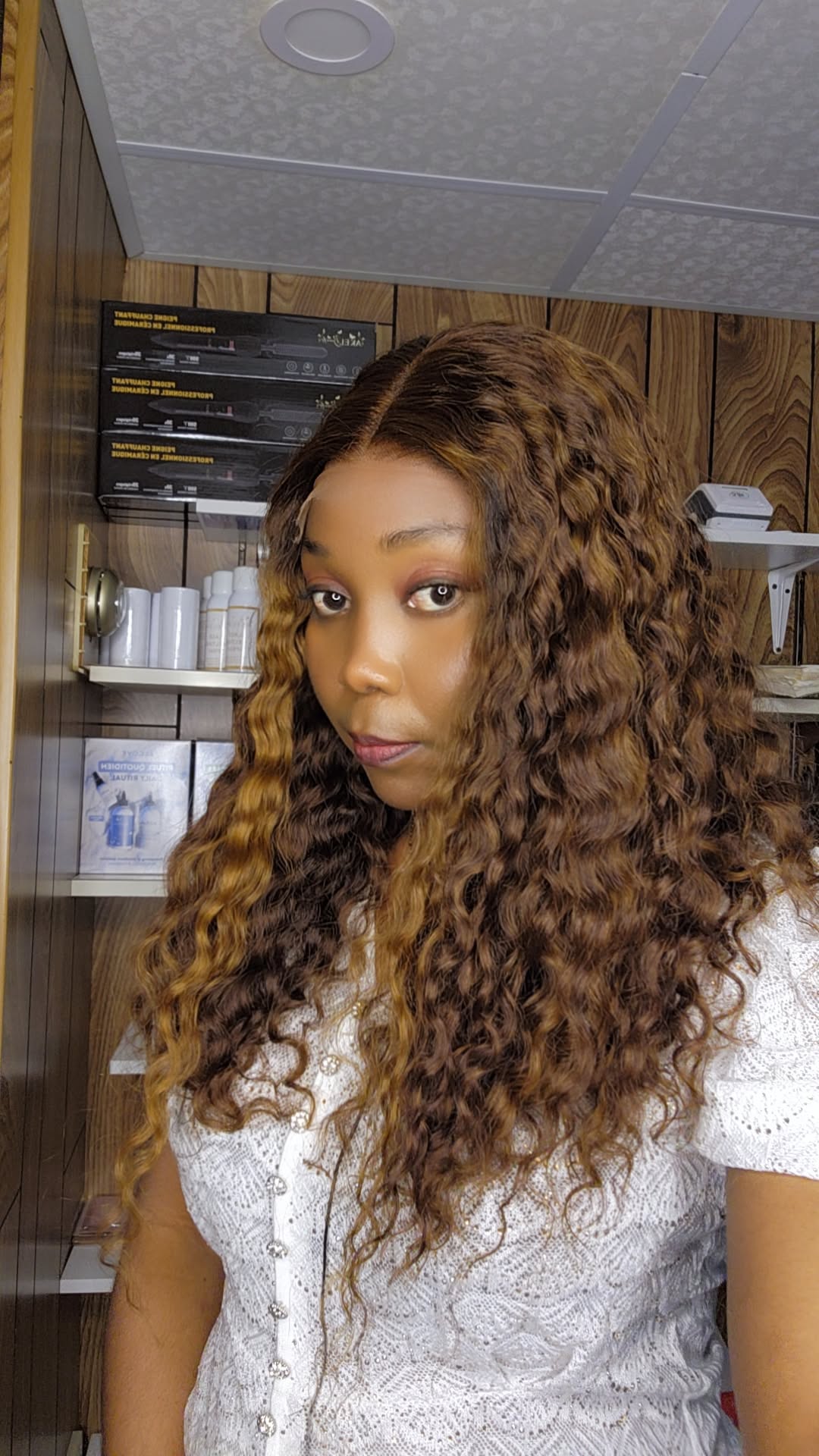 LINA CURLY 20" CLOSURE 5×5 HD